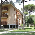 Relaxing Flat With Balcony In Pineda Daire