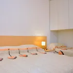 Relaxing Flat With Balcony In Pineda Daire *