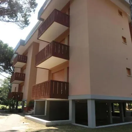 Superb Flat With Balcony Near The - Beahost Appartamento
