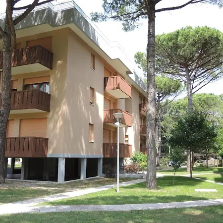 Superb Flat With Balcony Near The - Beahost Appartamento